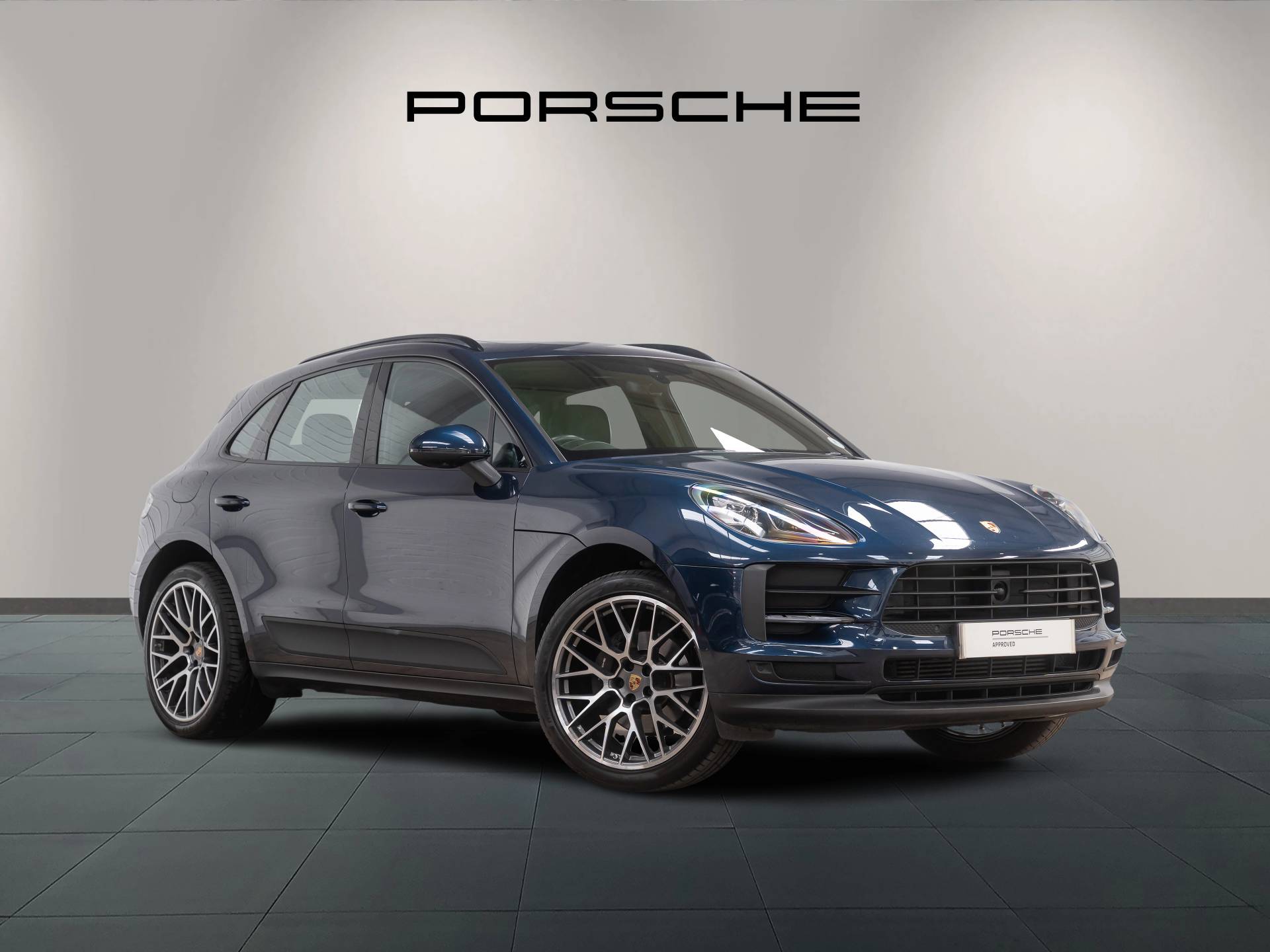 Macan, photo 1 of 48