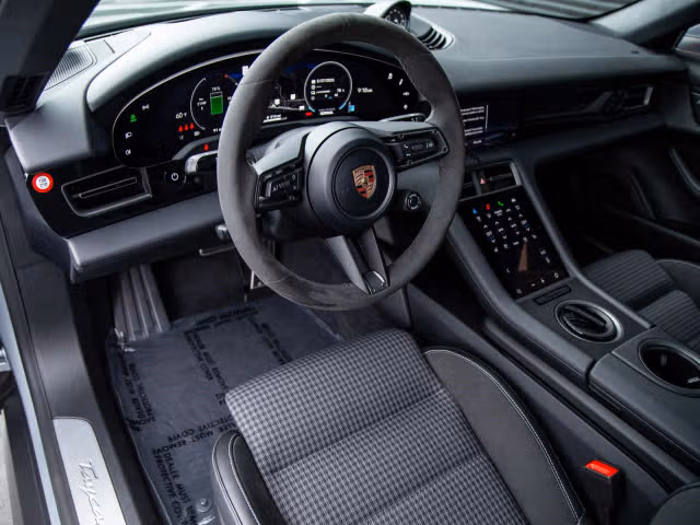 2026 Porsche Taycan S - Photo 26