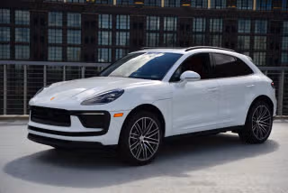 2026 Porsche Macan's photo