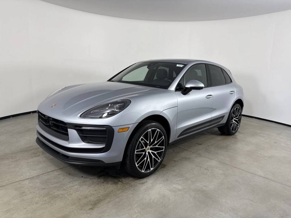 2026 Porsche Macan