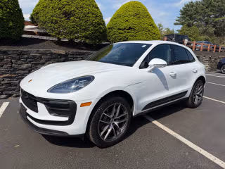 2026 Porsche Macan's photo