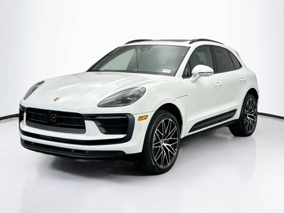 2026 Porsche Macan