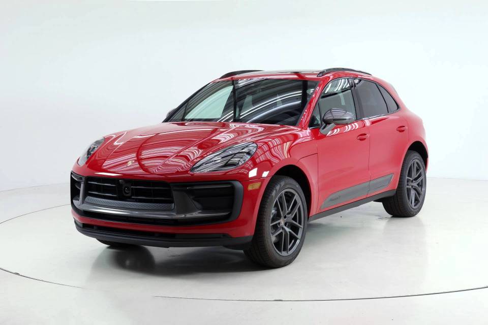 2026 Porsche Macan