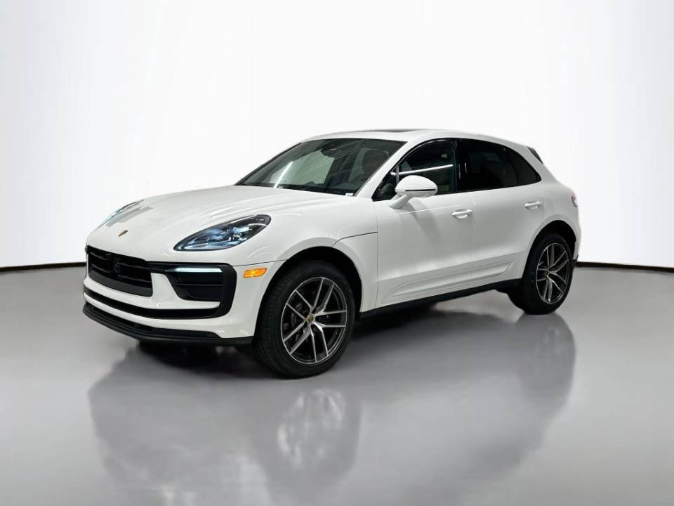 2026 Porsche Macan