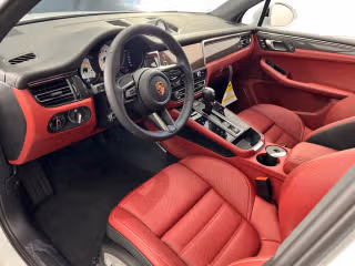 2026 Porsche Macan GTS - Photo 25