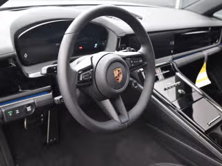 2025 Porsche Panamera Base - Photo 33