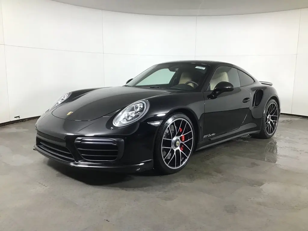 2018 Porsche 911 Turbo