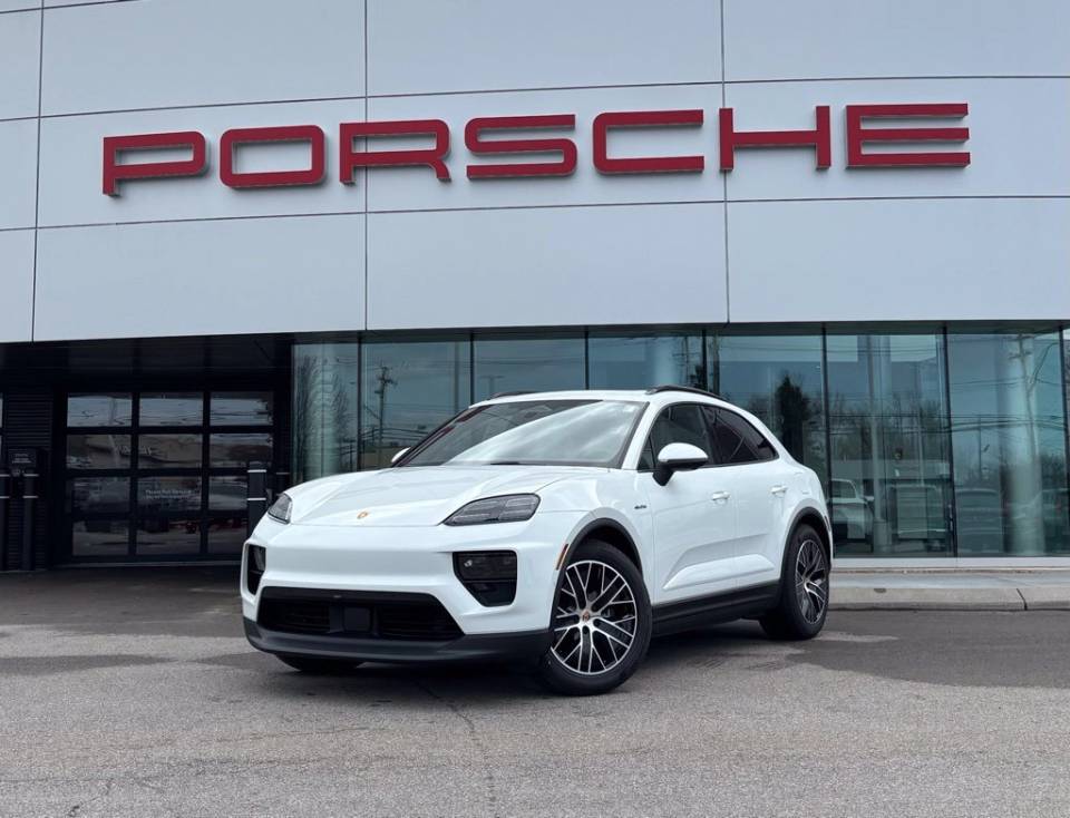 2026 Porsche Macan
