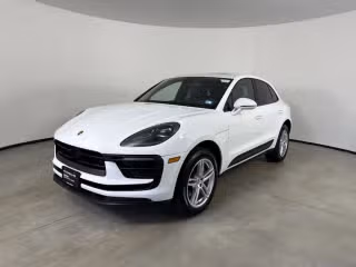 2023 Porsche Macan's photo