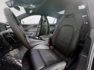 2025 Porsche Panamera 4 E-Hybrid - Photo 33
