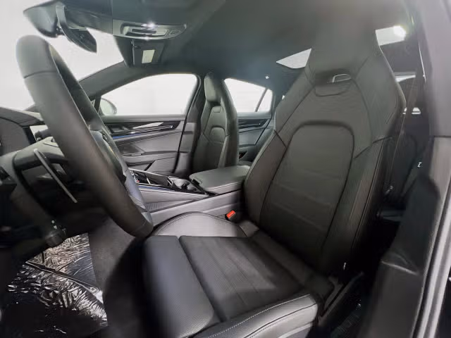 2025 Porsche Panamera 4 E-Hybrid - Photo 34
