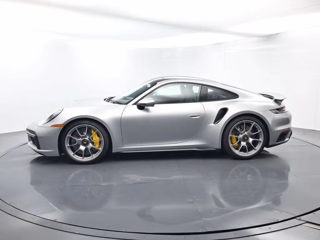 2025 Porsche 911 Turbo S - Photo 12