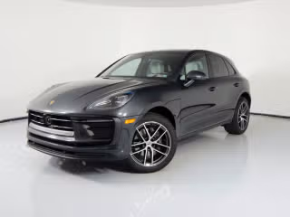 2026 Porsche Macan's photo