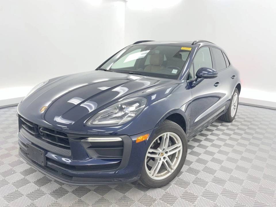 2023 Porsche Macan T