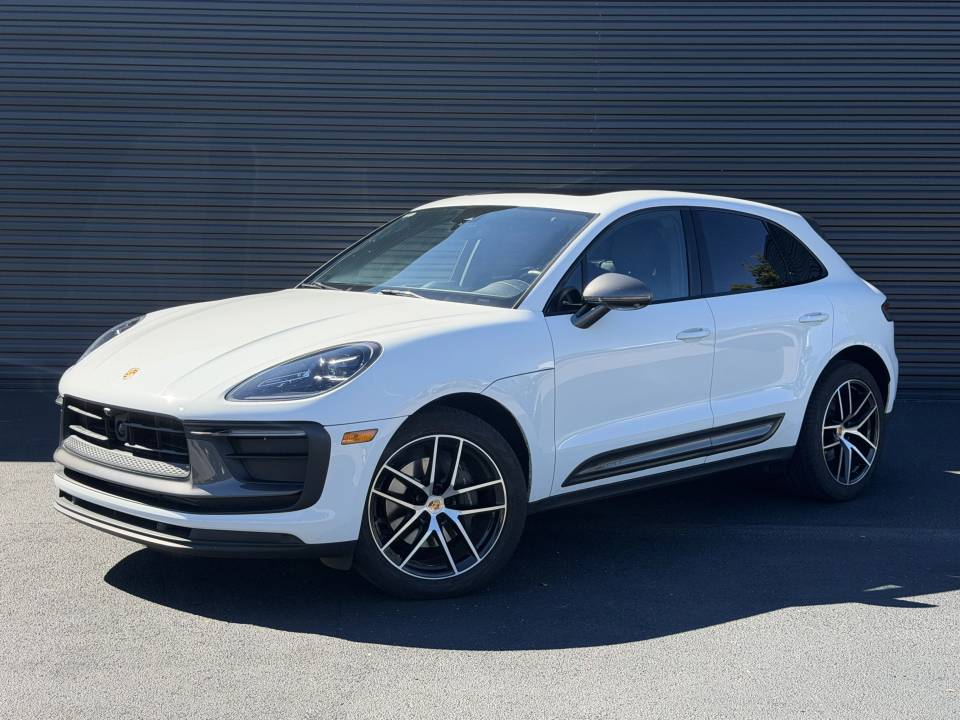 2023 Porsche Macan