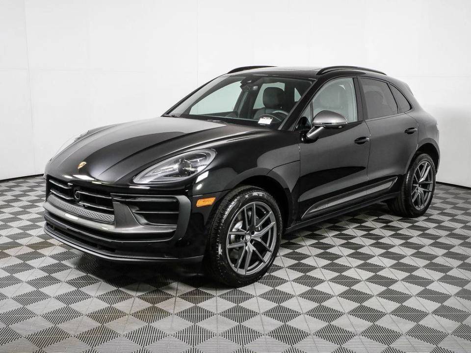 2026 Porsche Macan