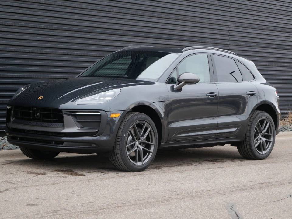 2026 Porsche Macan T