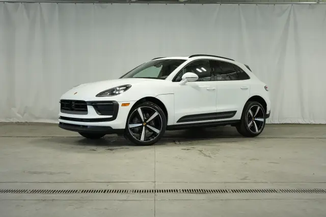 2026 Porsche Macan Base - Photo 6