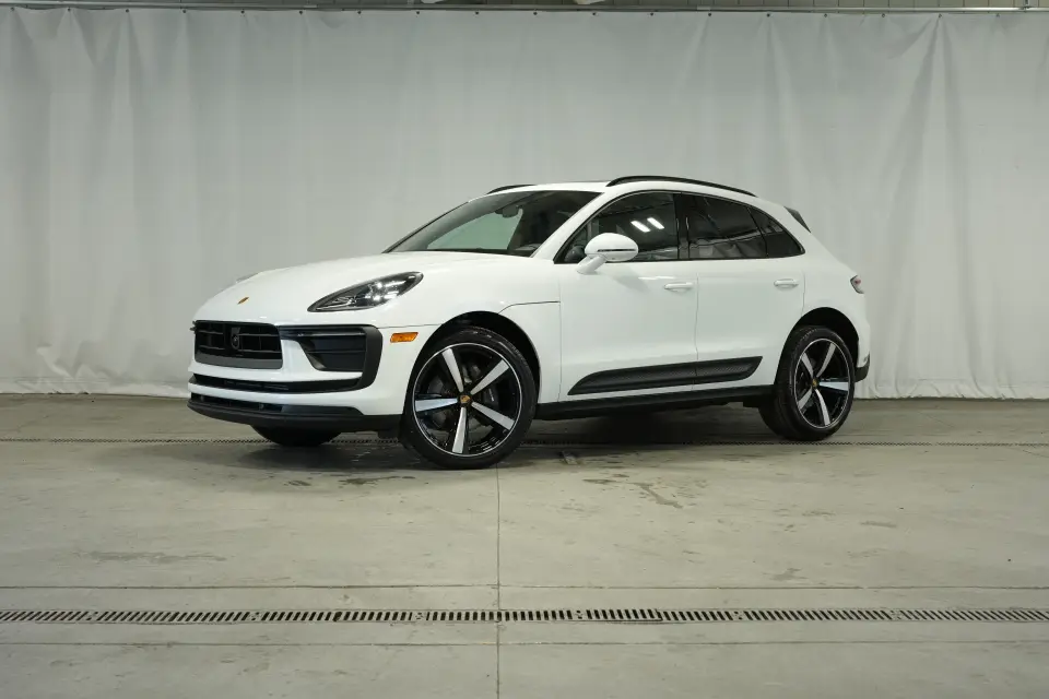 2026 Porsche Macan Base - Photo 7