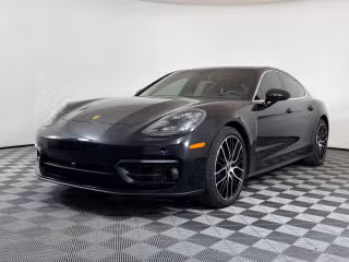 2022 Porsche Panamera 4 Platinum Edition's photo