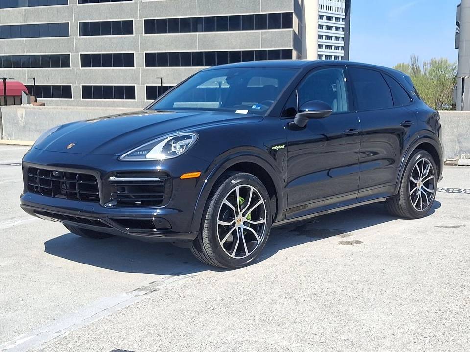 2022 Porsche Cayenne E-Hybrid