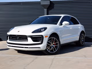 2022 Porsche Macan