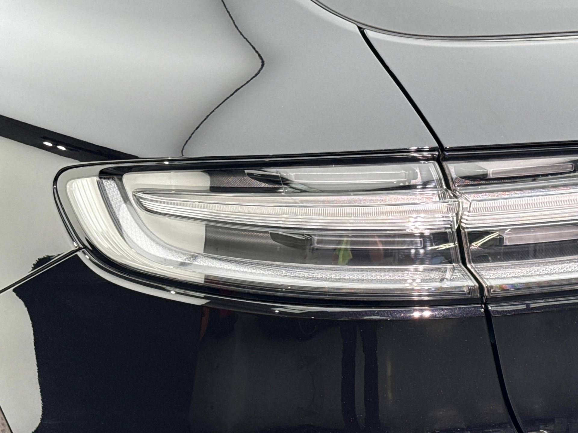 Macan GTS, photo 38 of 38