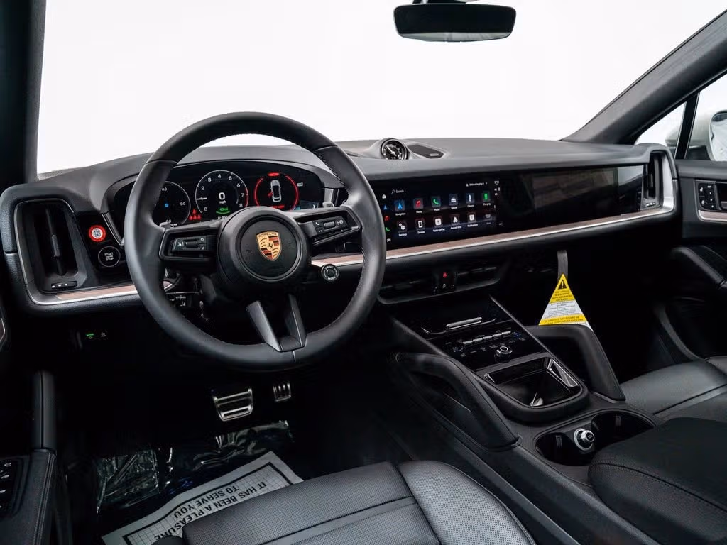 2026 Porsche Cayenne Coup E-Hybrid - Photo 28