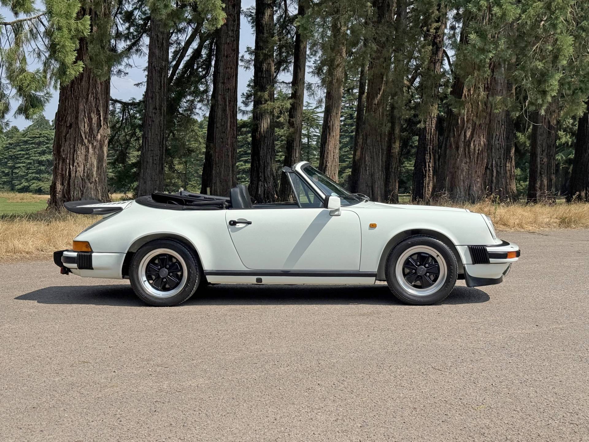 911 SC Cabriolet, photo 2 of 32
