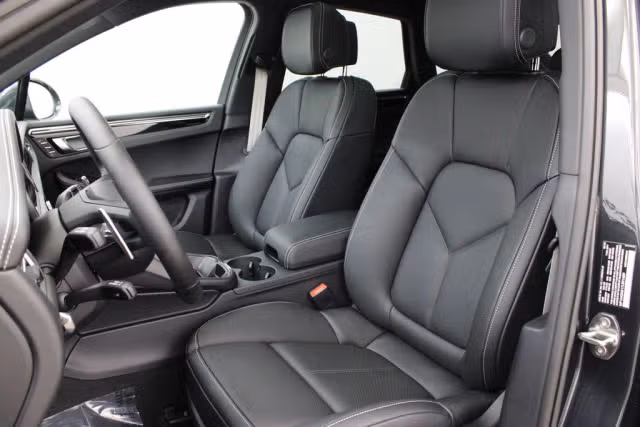 2026 Porsche Macan Base - Photo 34