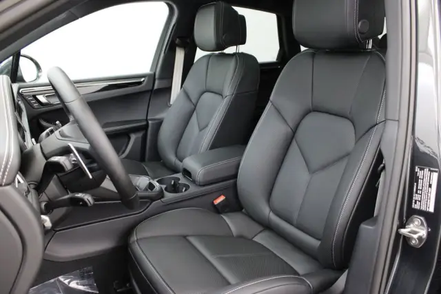 2026 Porsche Macan Base - Photo 38