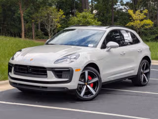 2025 Porsche Macan S's photo