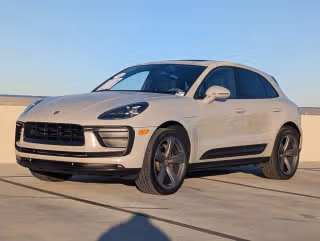 2022 Porsche Macan