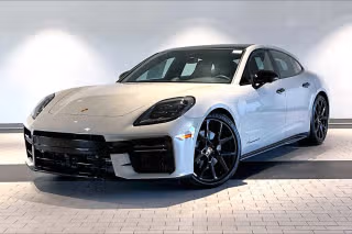 2025 Porsche Panamera