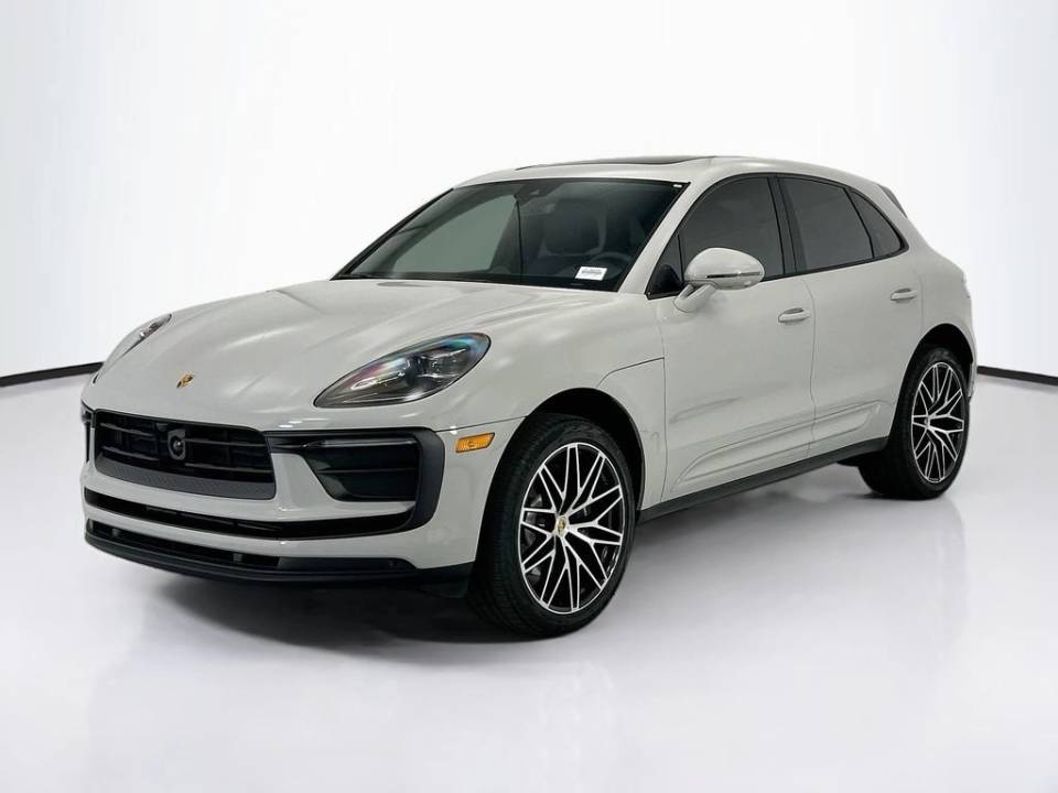 2026 Porsche Macan