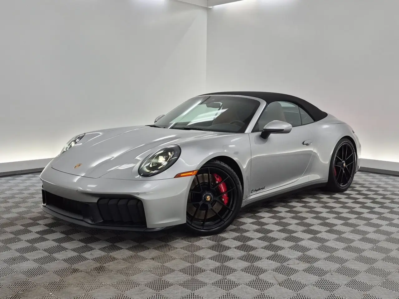 2025 Porsche 911 Carrera GTS