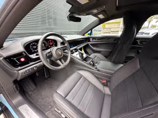 2026 Porsche Panamera 4 E-Hybrid - Photo 25