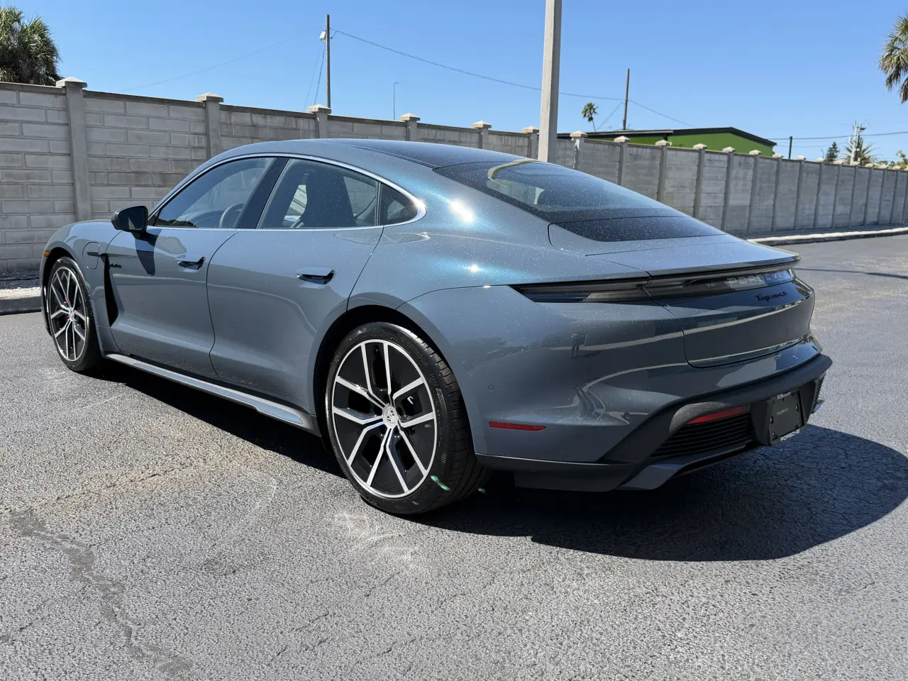 2026 Porsche Taycan S - Photo 24