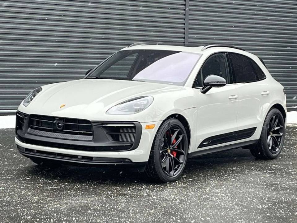 2026 Porsche Macan