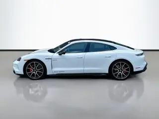 2026 Porsche Taycan S - Photo 13