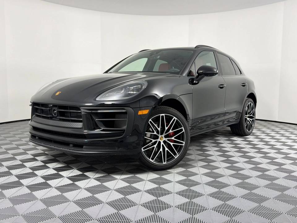 2026 Porsche Macan S