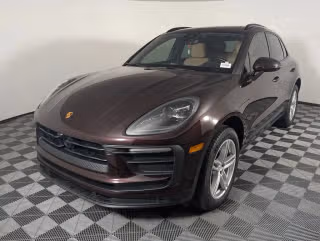 2024 Porsche Macan T's photo