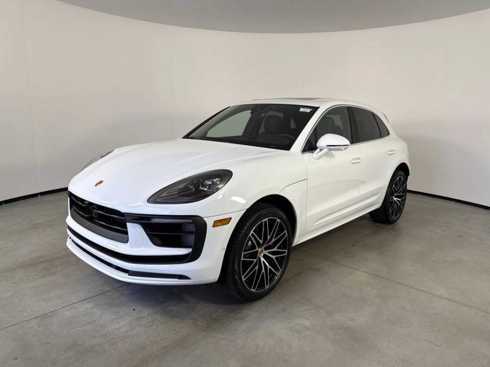 2026 Porsche Macan
