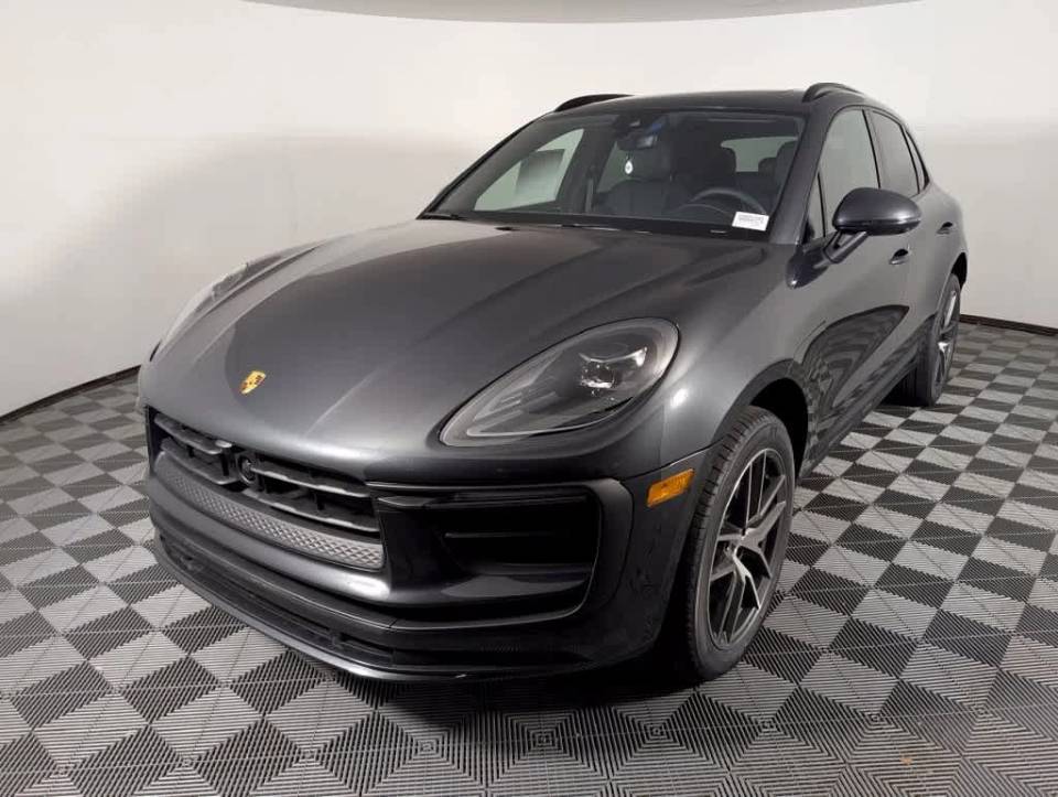 2026 Porsche Macan