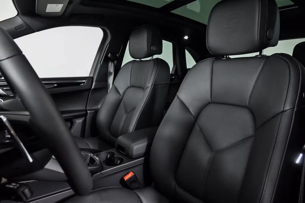 2026 Porsche Macan Base - Photo 36