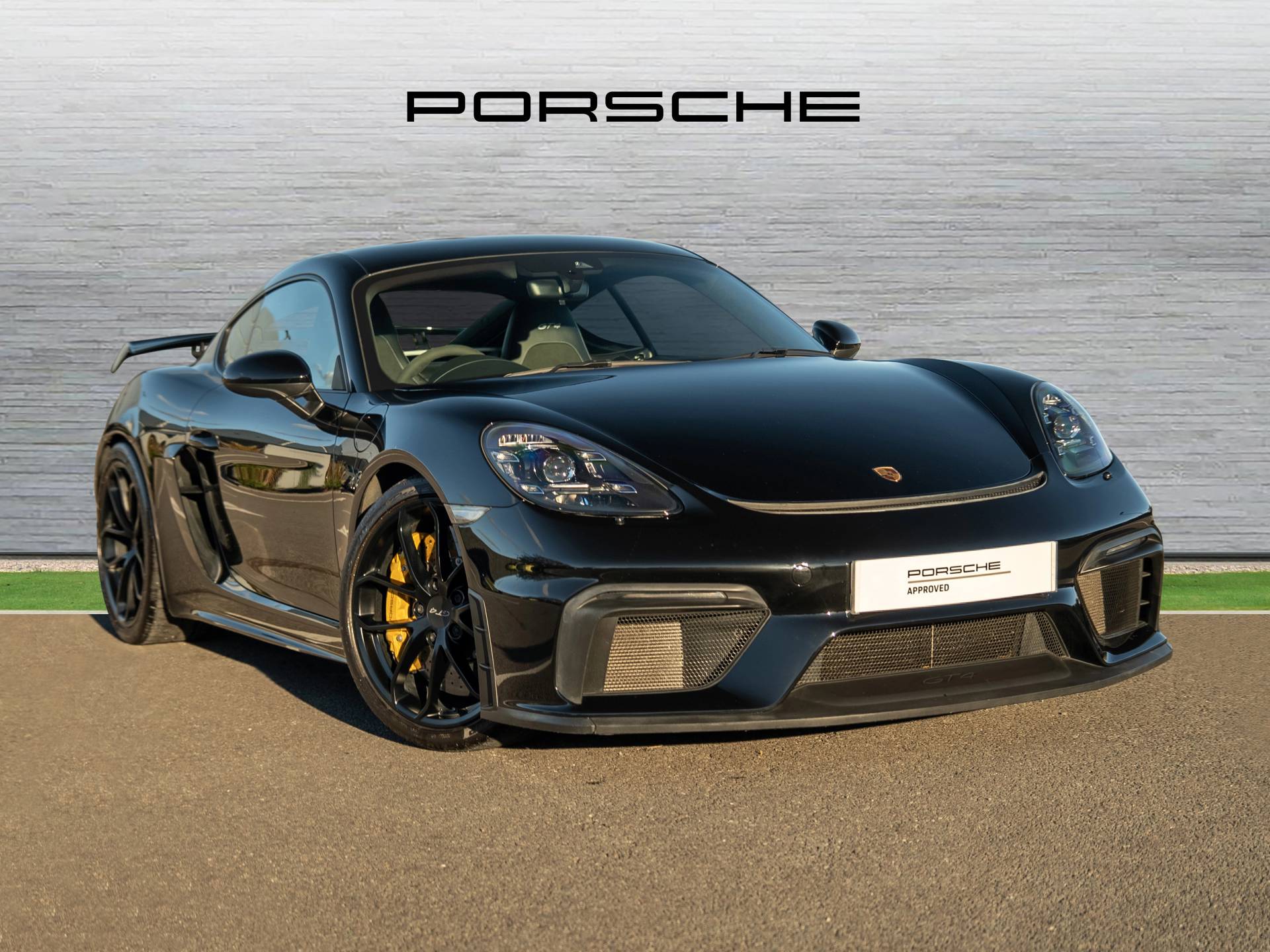 718 Cayman GT4, photo 1 of 46