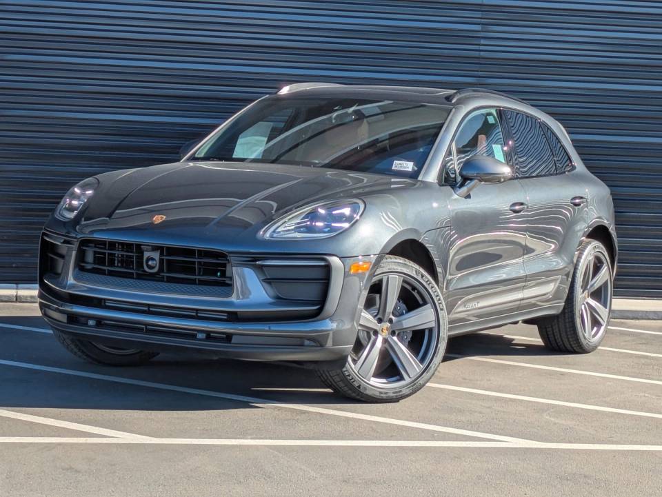 2026 Porsche Macan T