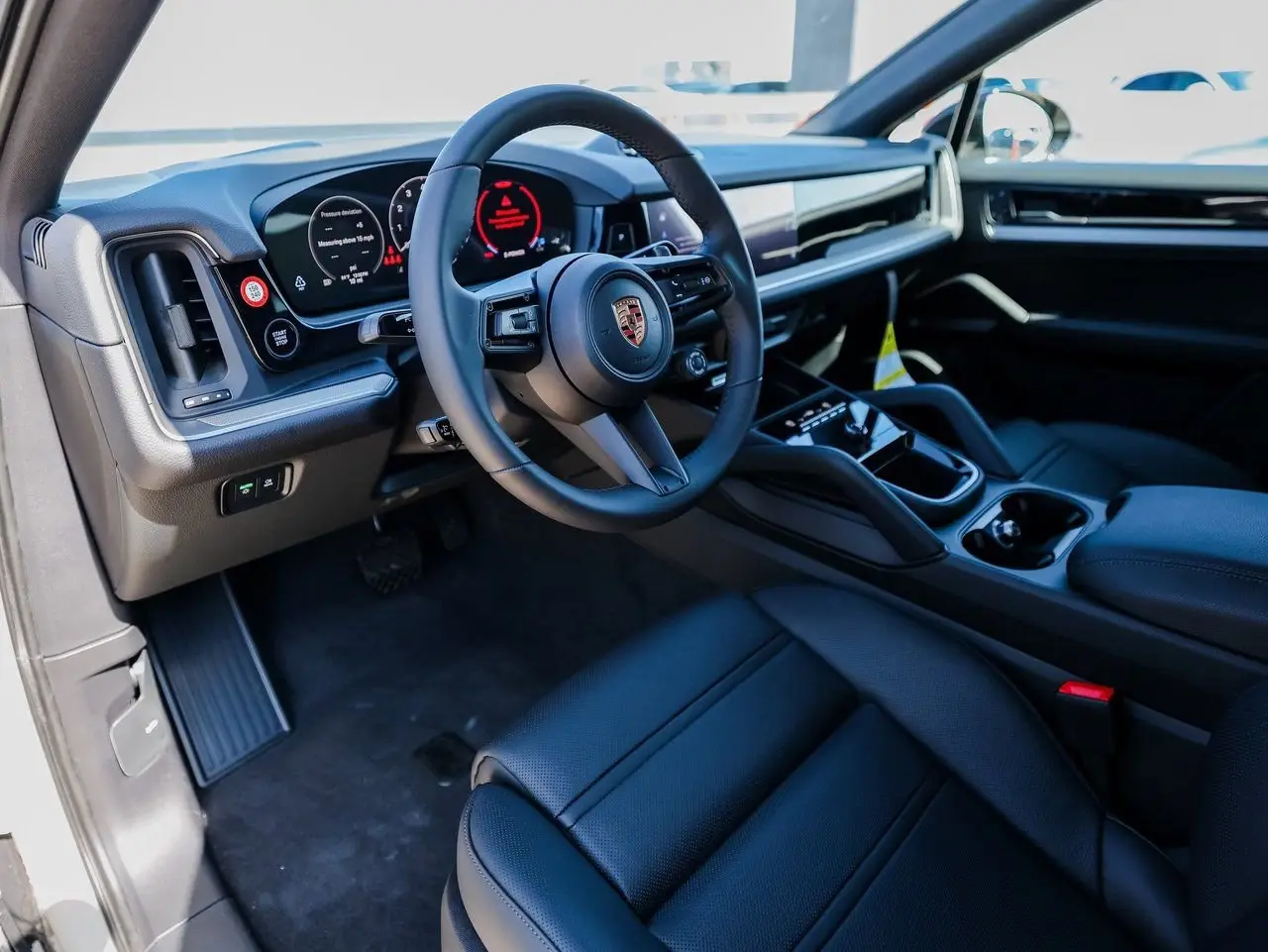 2026 Porsche Cayenne Coup E-Hybrid - Photo 32
