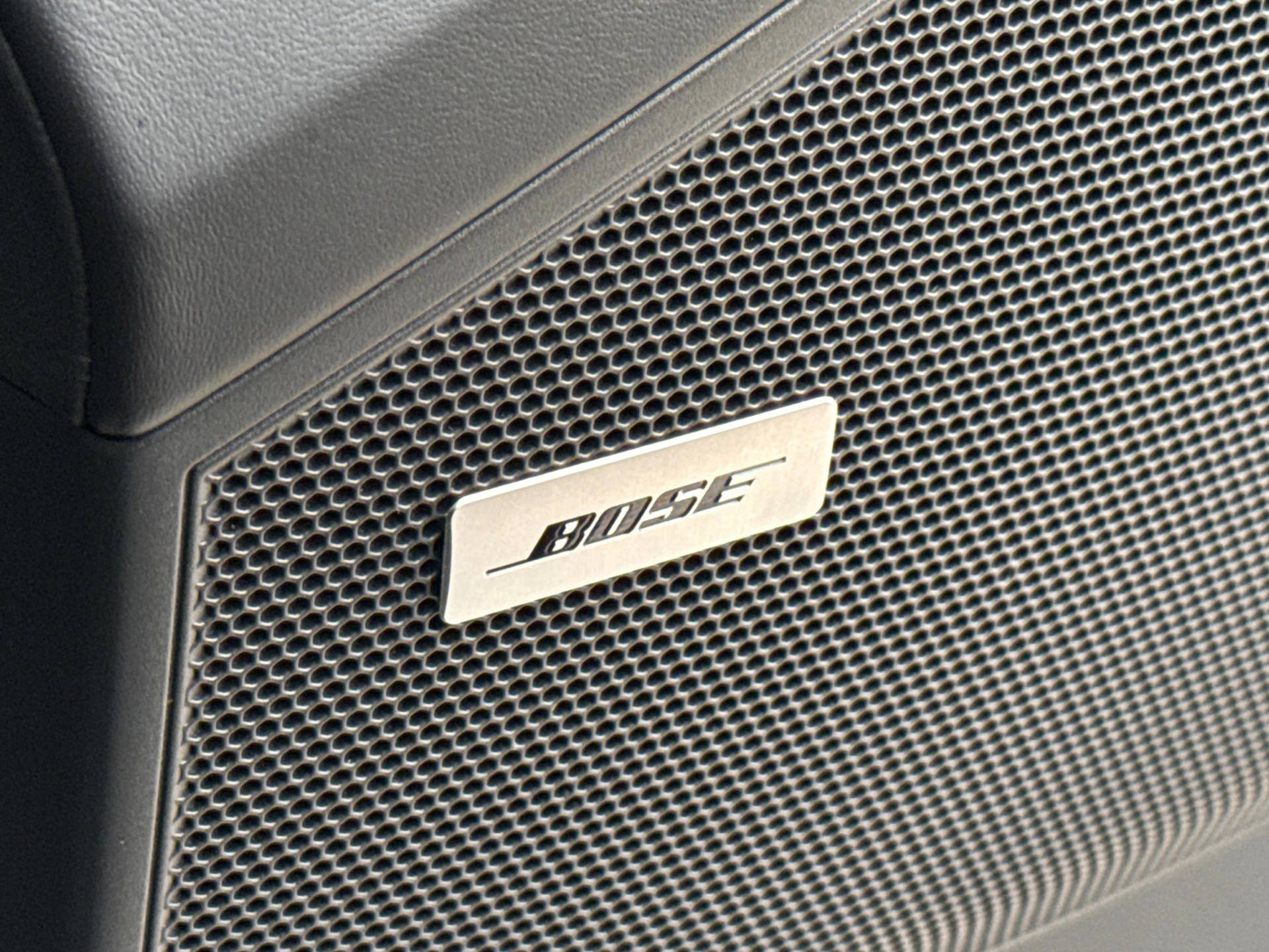 Cayenne E-Hybrid Coupé, photo 38 of 38