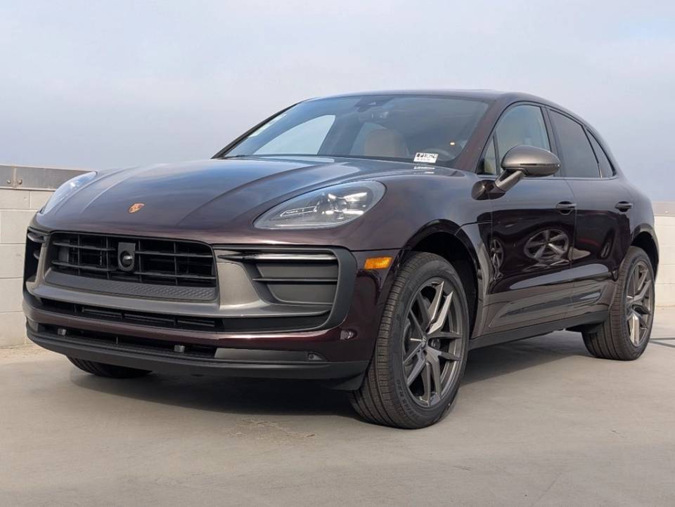 2026 Porsche Macan